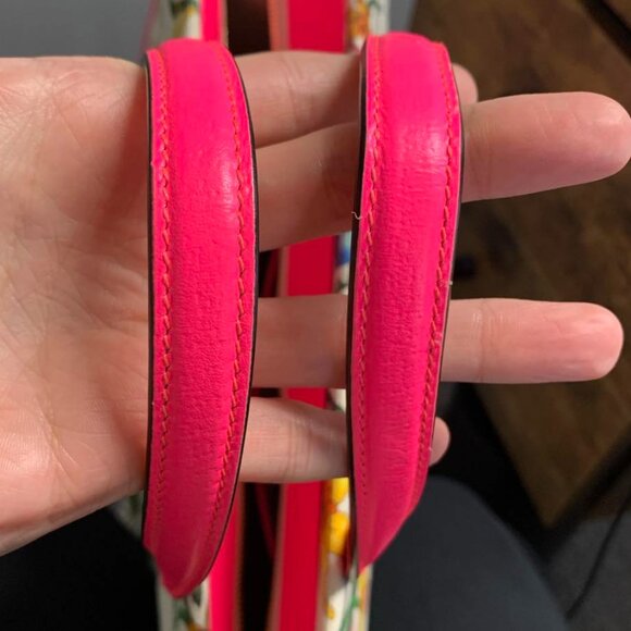 Authentic Large Gucci Flora Tote with Pink Handles - Picture 6 of 11